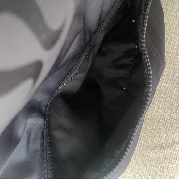 lululemon athletica New Crew Black Backpack - Picture 6 of 11